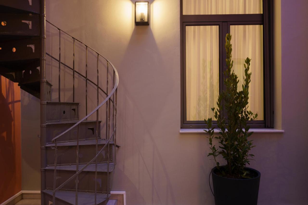 Vagabond Guesthouse Athens Exterior photo